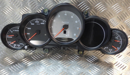 Porsche Cayenne 92A 3.0 Hybrid Tacho Cluster 7P5945903C schwarz ORIGINAL gebraucht - Kombiinstrument