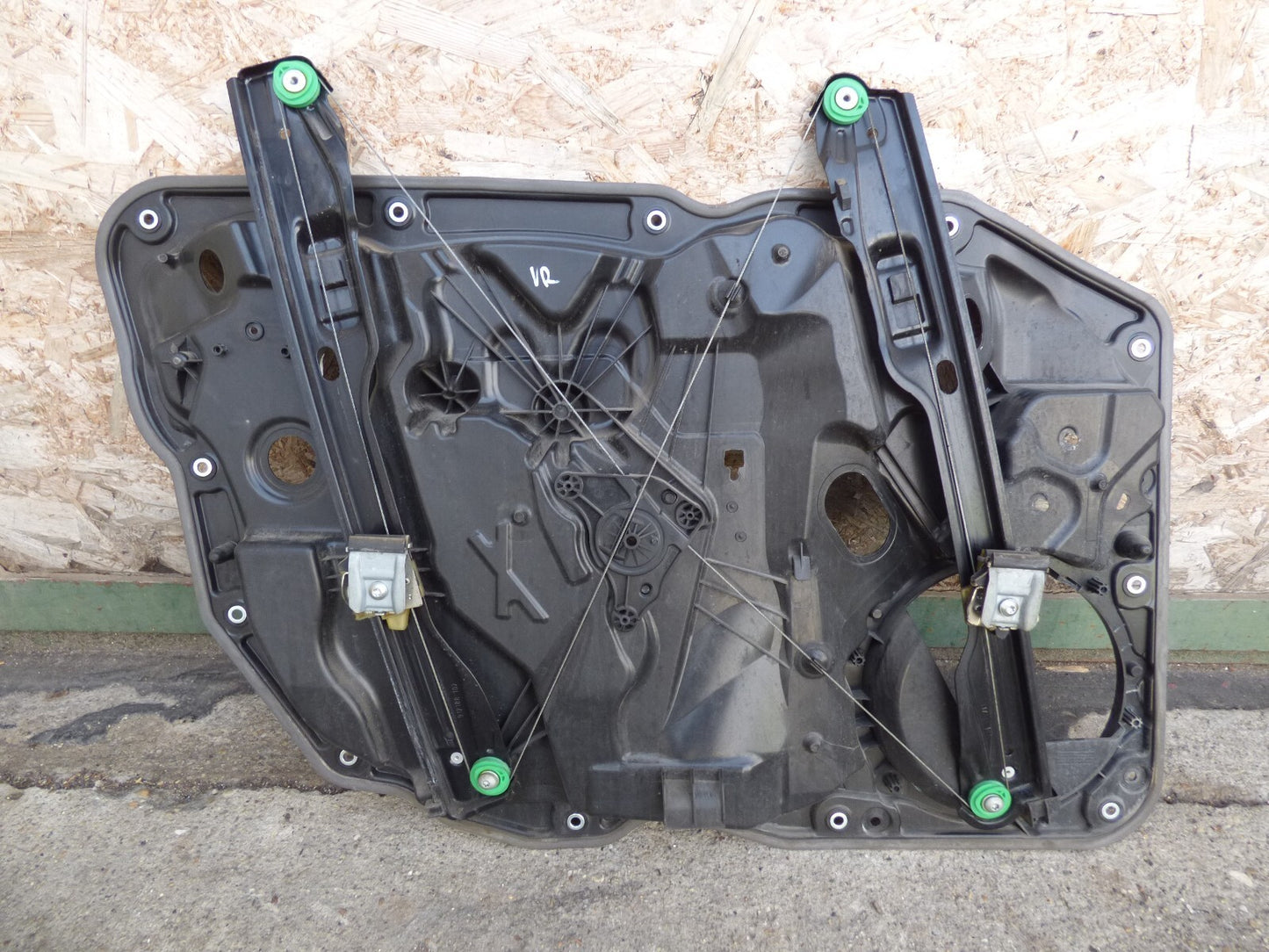 Porsche Cayenne 92A vorne rechts 7P5837756B ORIGINAL gebraucht - Fensterheber