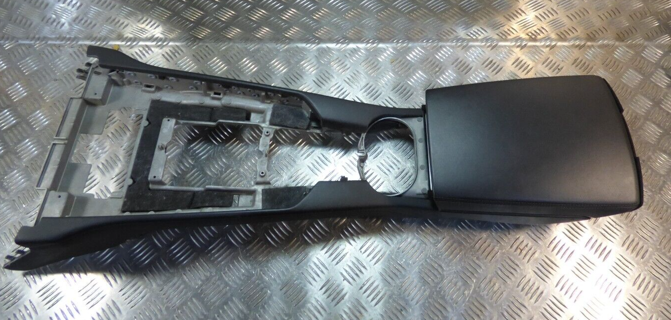 Porsche Panamera 970 Armlehne Mittelkonsole Vorne Schwarz Leder A11 ORIGINAL gebraucht - 97055311100
