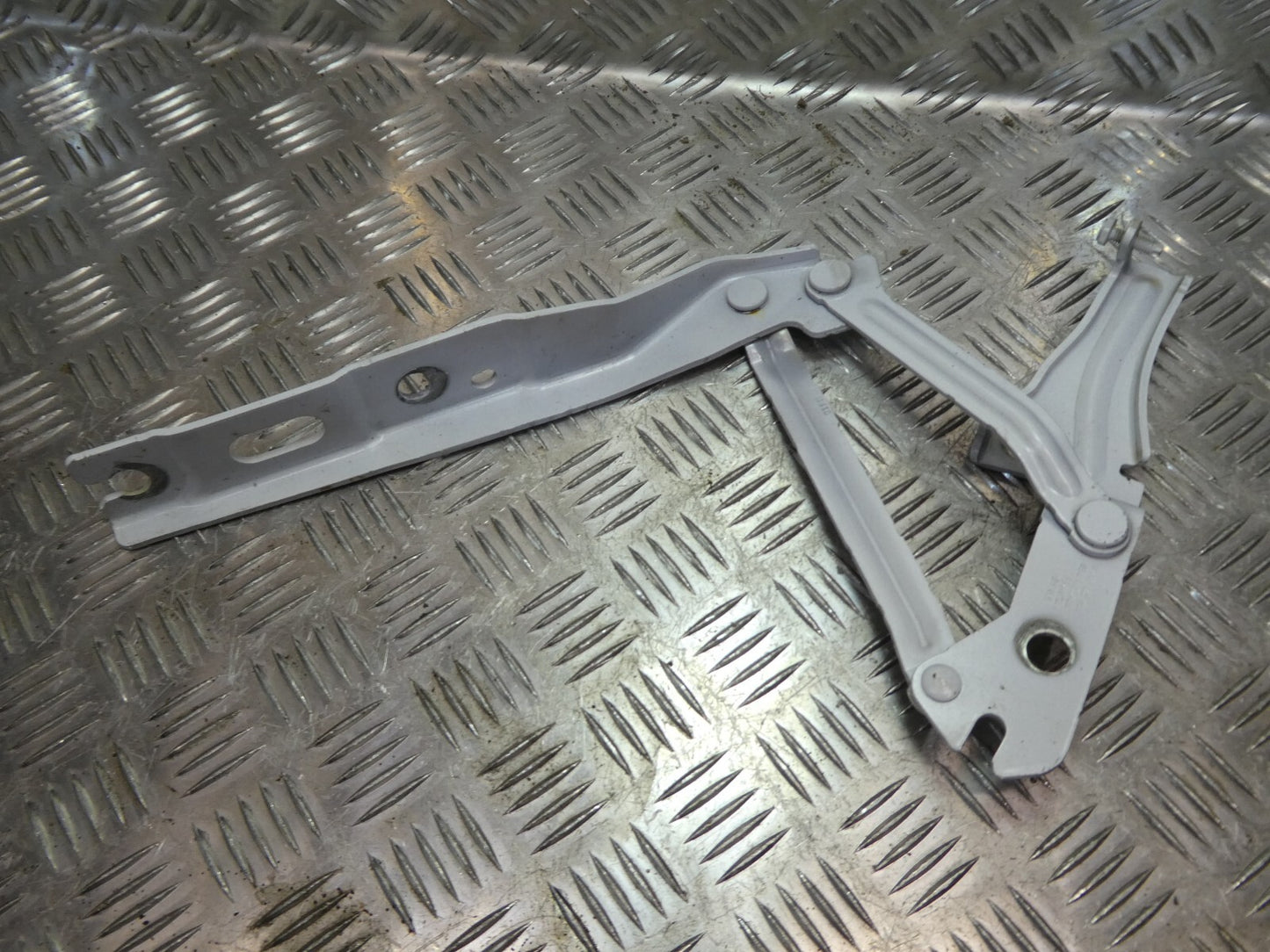 ID3 ID.3 Motorhaubenscharnier Rechts 10A823302A ORIGINAL gebraucht - Volkswagen