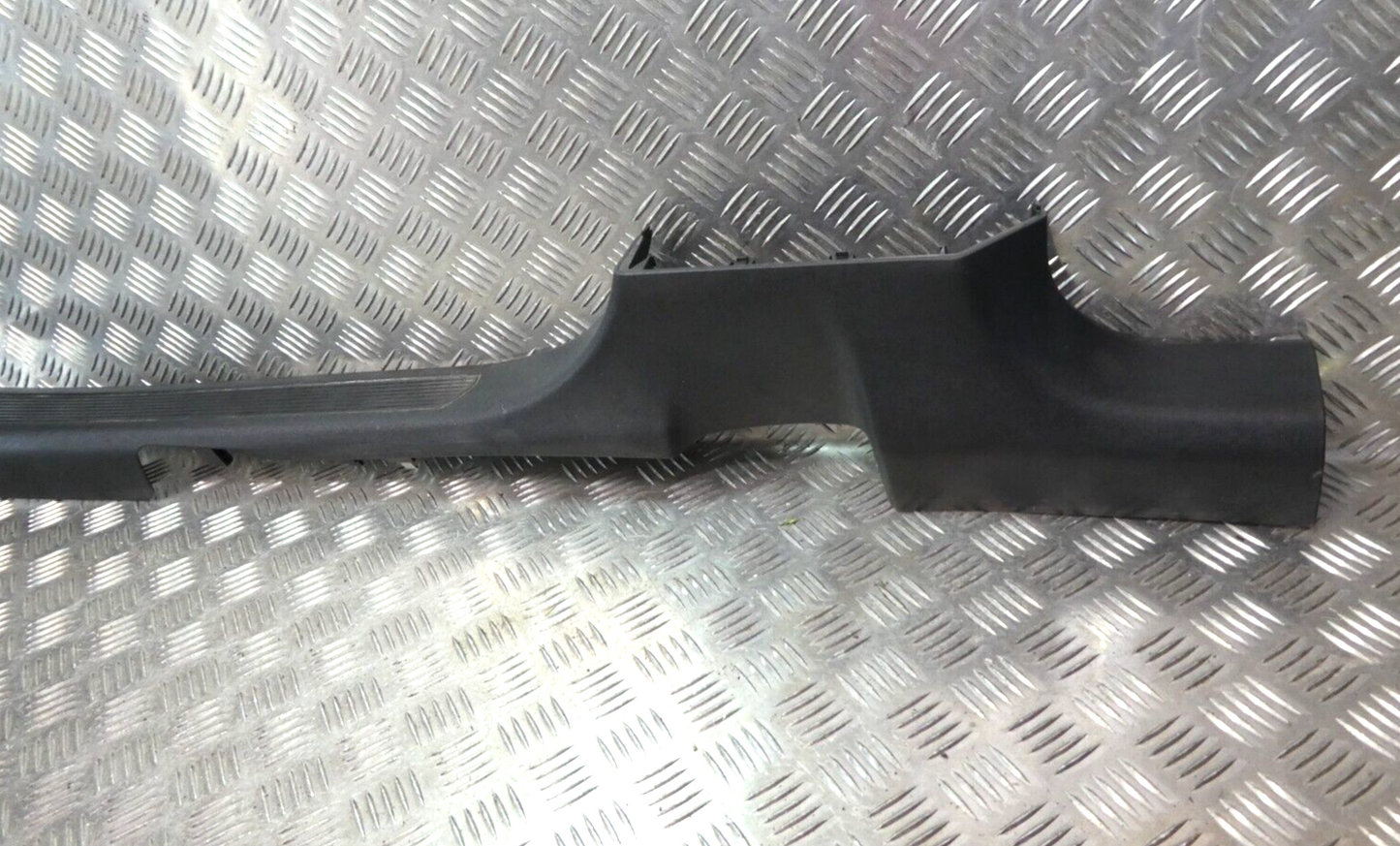 VW ID3 ID.3 Schwellerleiste rechts 10A853372B schwarz ORIGINAL gebraucht - Volkswagen