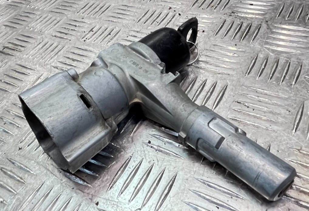 Mercedes-Benz C126 W126 Zündschalter mit Schlüssel