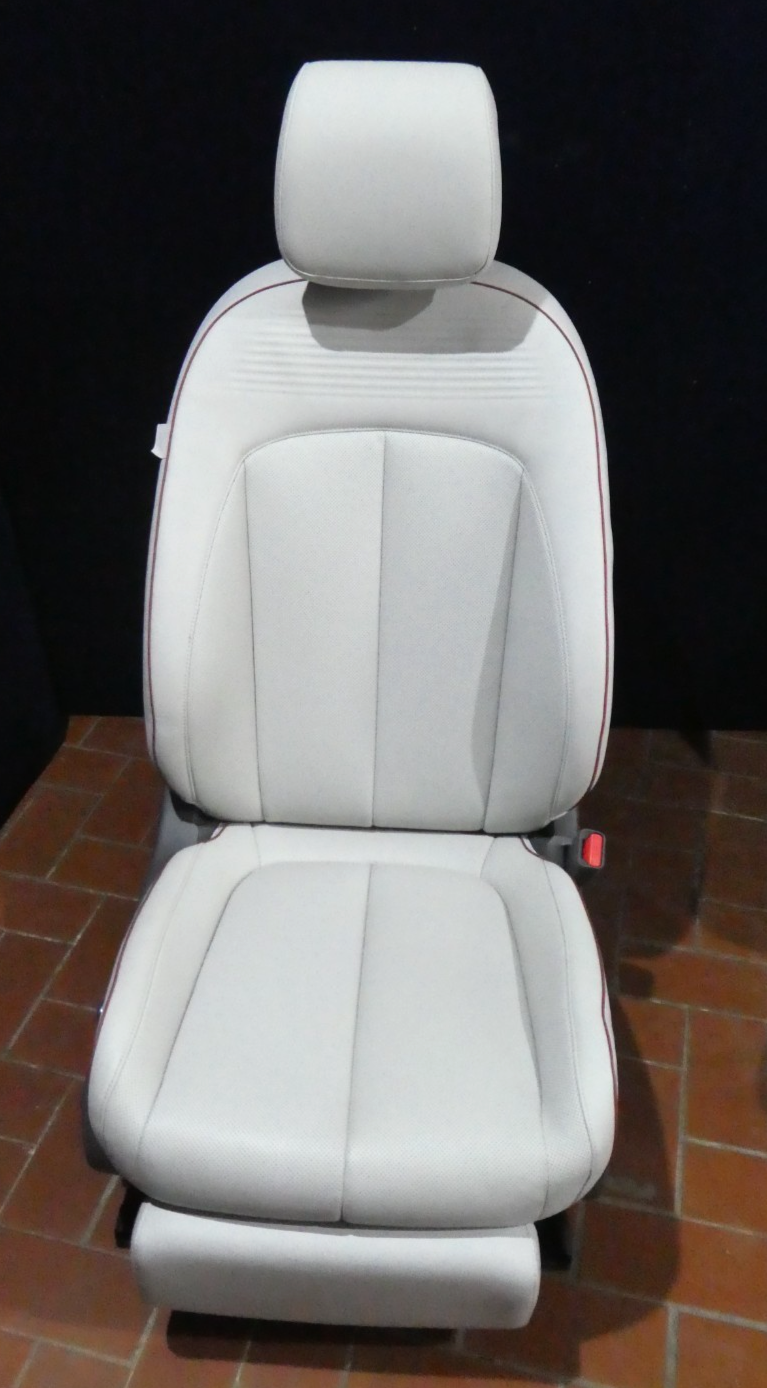HYUNDAI IONIQ 5 Leder Sitze Vorne Rechts Weiß Leder wie NEU Relax ORIGINAL gebraucht - funktion