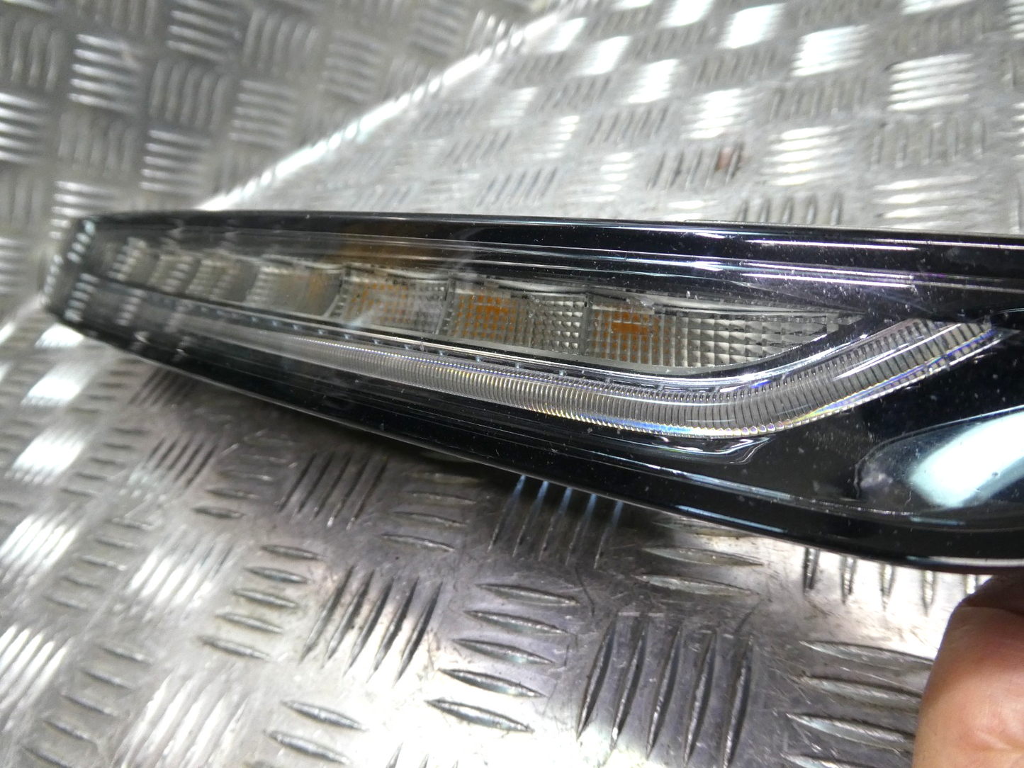 PORSCHE MACAN 2014-18 LED Tagfahrleuchte rechts 95B941182A gebraucht - Original