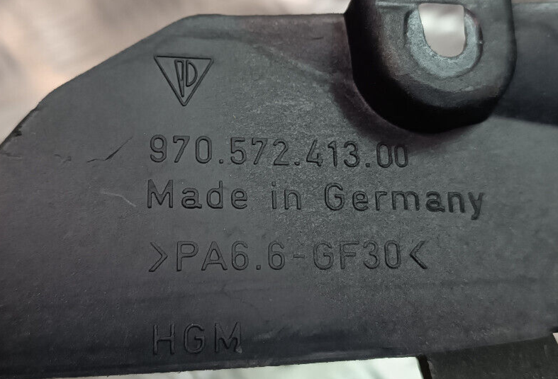 Porsche Panamera 970 Motor Fach Halterung Wasserfall Abdeckung ORIGINAL gebraucht - 97057241300
