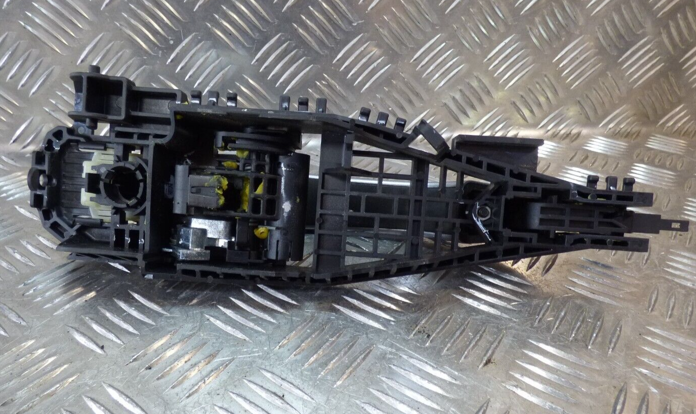 Jeep Cherokee KL 2015 Türgriff Hinten Rechts silber ORIGINAL gebraucht - P68084836AD