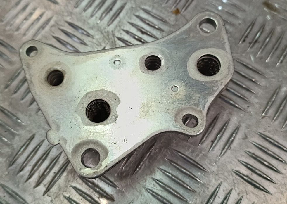 OPEL ASTRA K 1.4 Turbo Original Ölkühler gehäuse GM 1E006593 gebraucht - 12640136BA