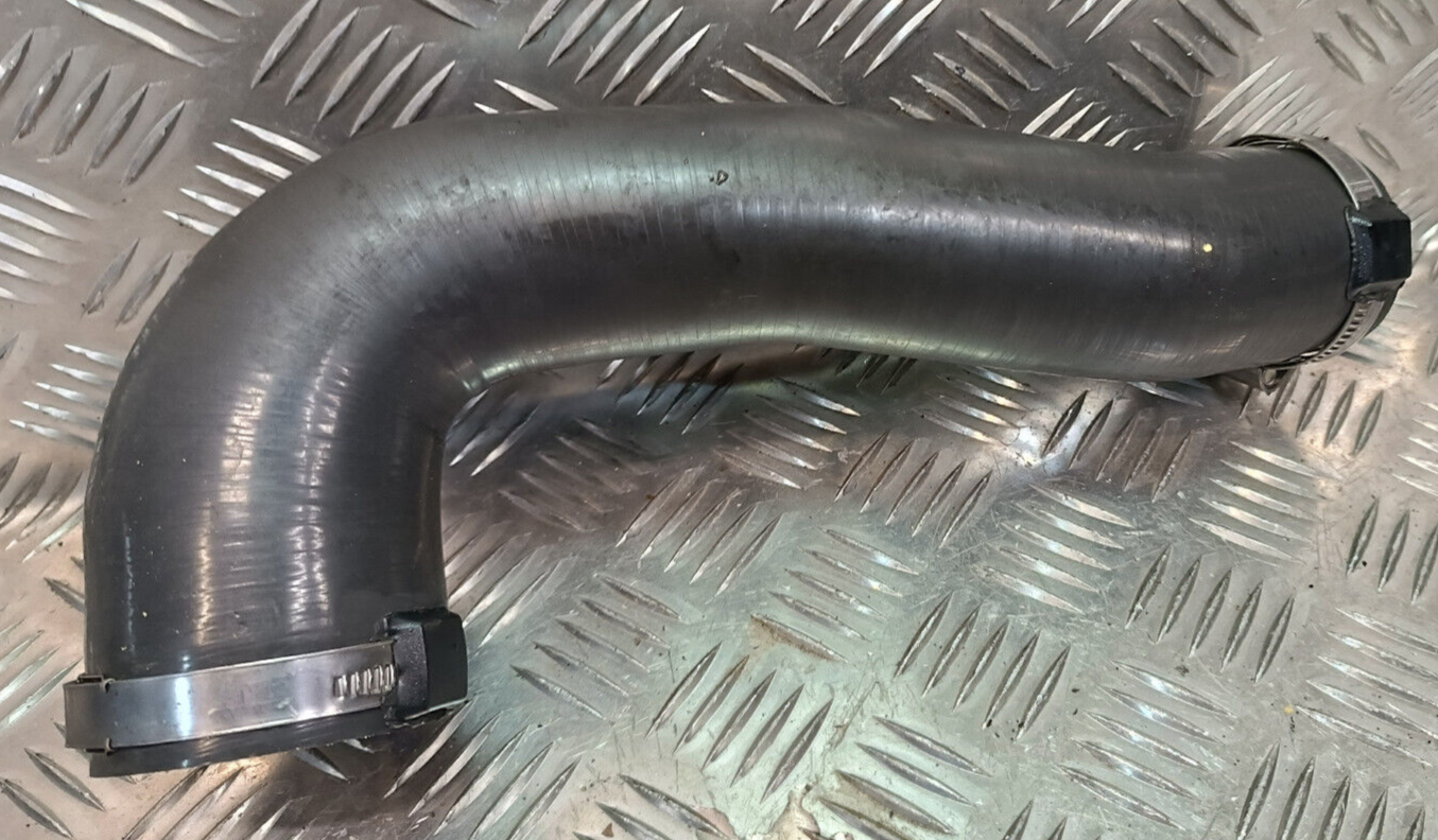 Jeep Grand WK2 3.0 Turboschlauch Schlauch ORIGINAL gebraucht - Cherokee