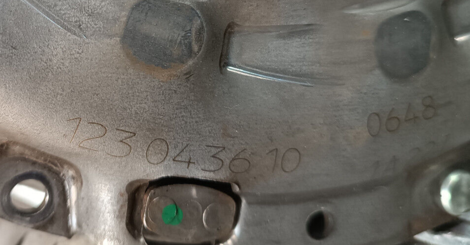 VW Transporter Kupplungssatz Kupplung 323064110 Zweimassenschwungrad ORIGINAL gebraucht - 123043610