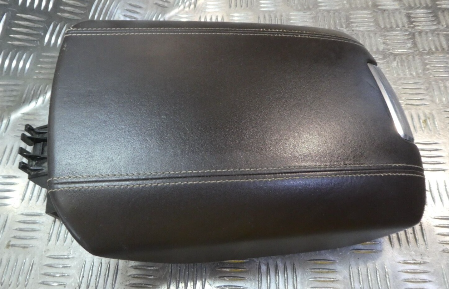 Porsche Cayenne 92A Leder Mittelkonsole Deckel Ferbe: Espresso 6H6 ORIGINAL gebraucht - Armlehne