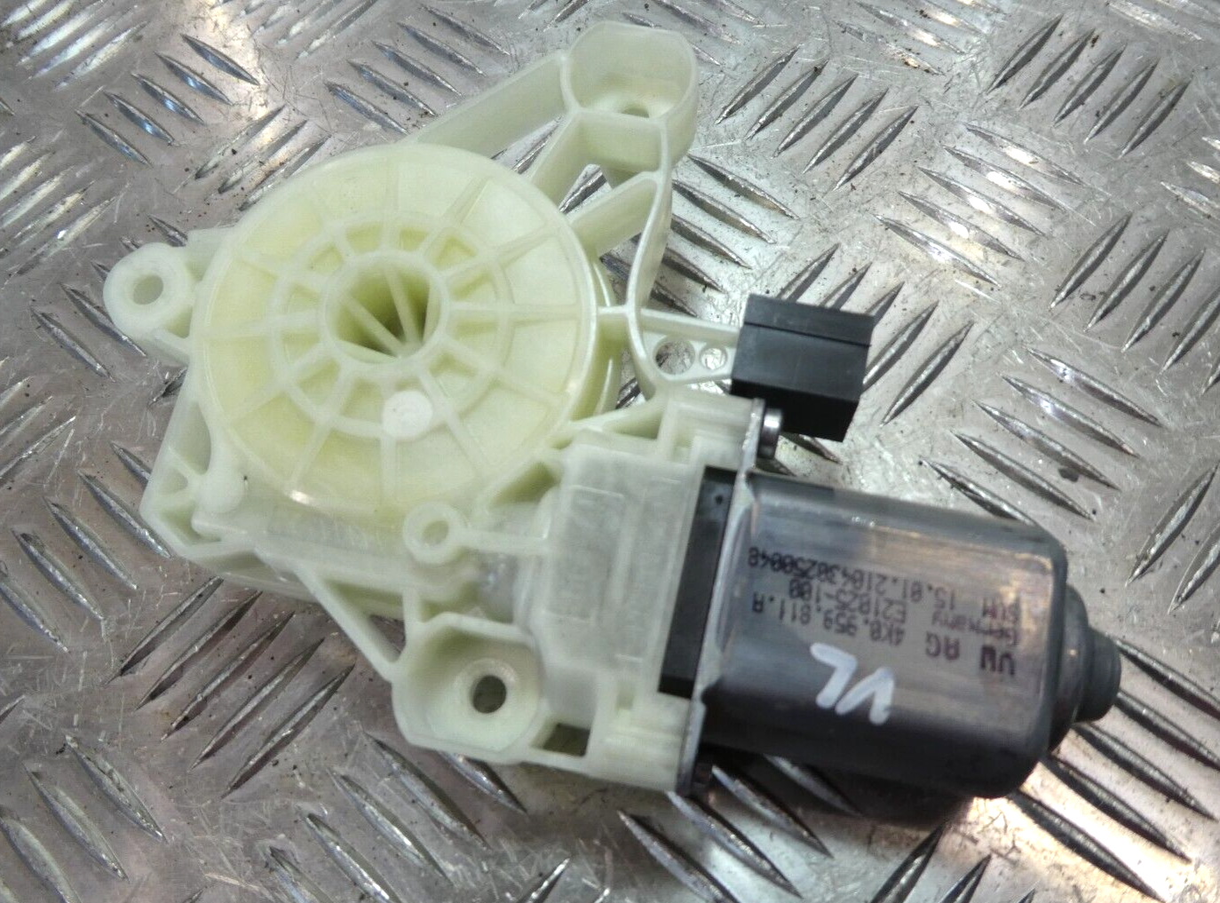 VW ID3 Fensterhebermotor Tür Vorne Links 4K0959811A ORIGINAL gebraucht - Volkswagen