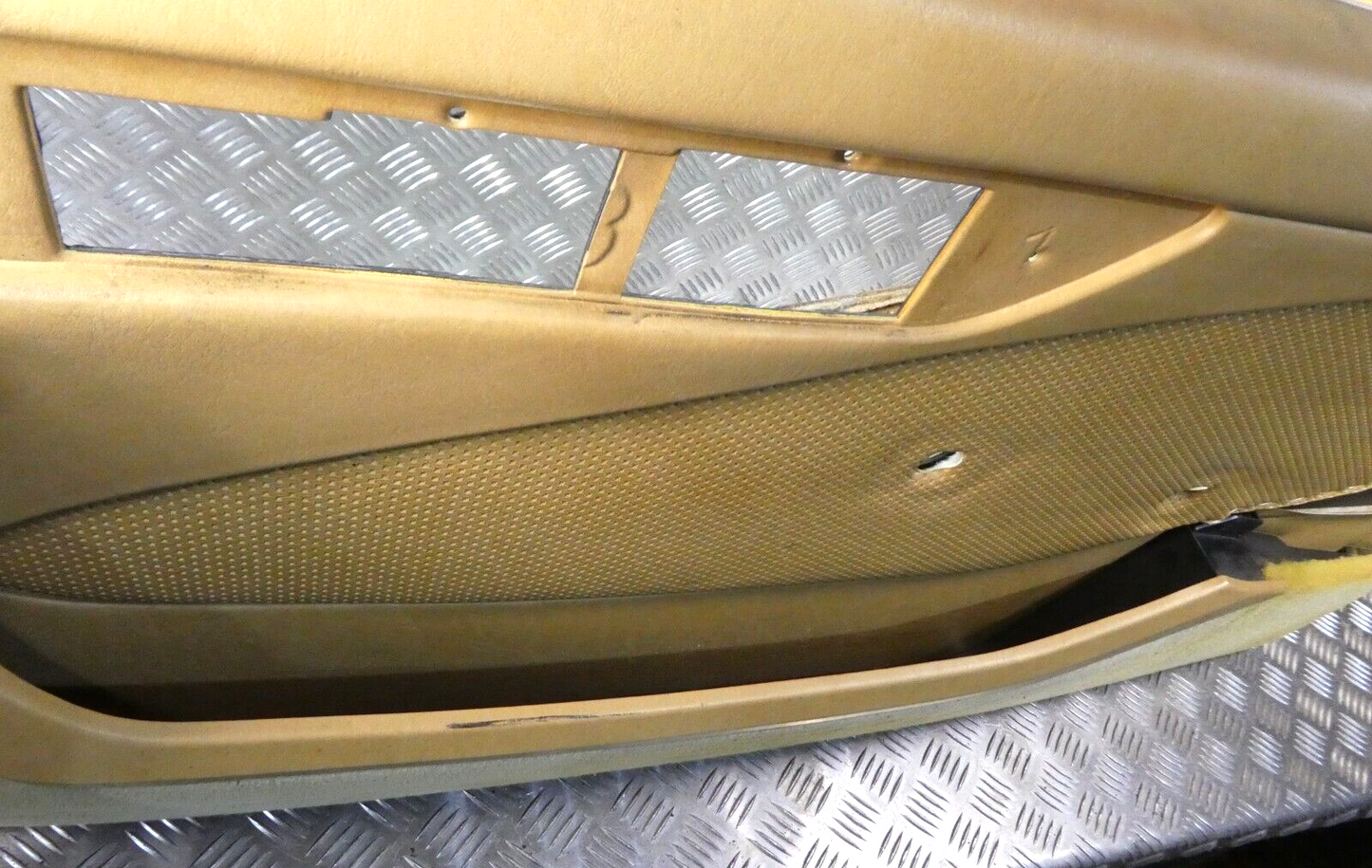 C126 W126 Coupe SEC Türverkleidung Türpappe Rechts beige ORIGINAL gebraucht - creme ORIGINAL gebraucht - Mercedes