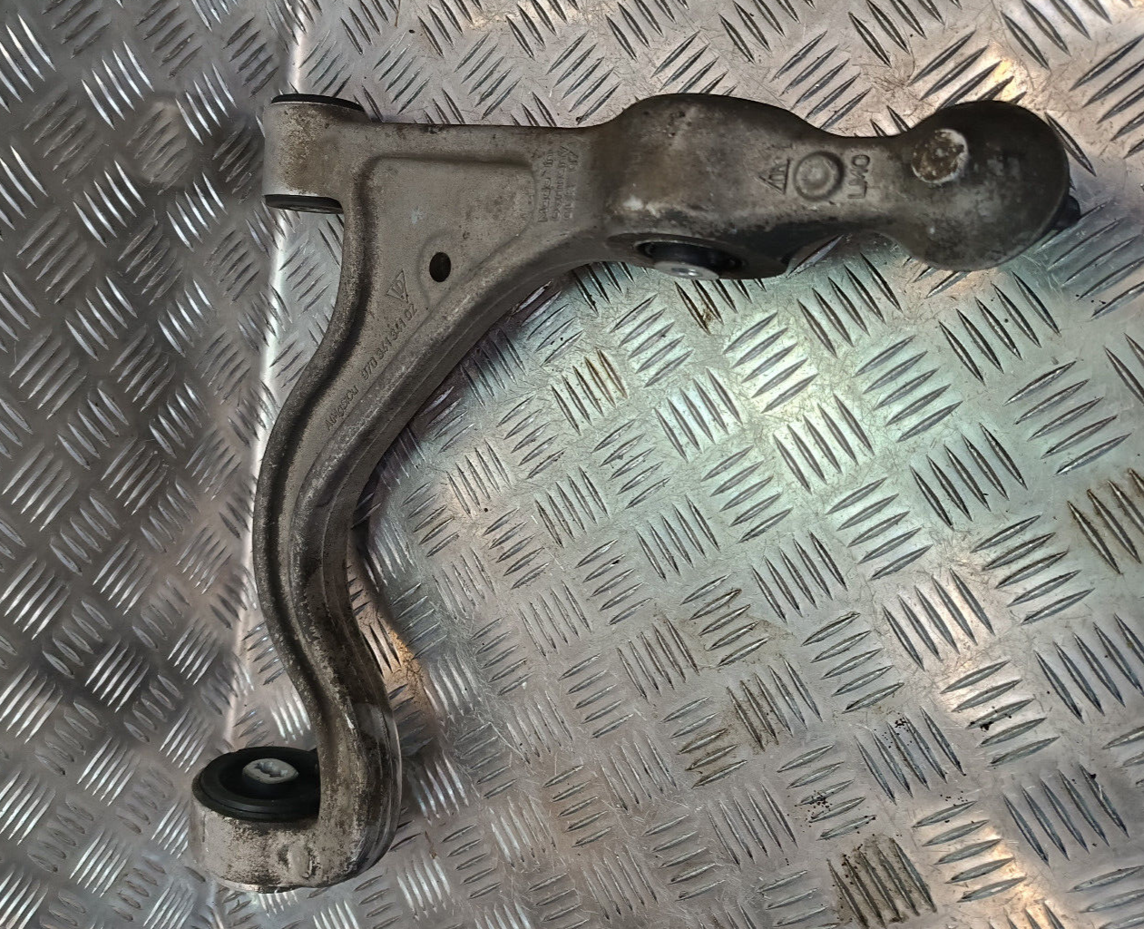 Porsche Panamera 970 Querlenker Vorne Links ORIGINAL gebraucht - 97034134102