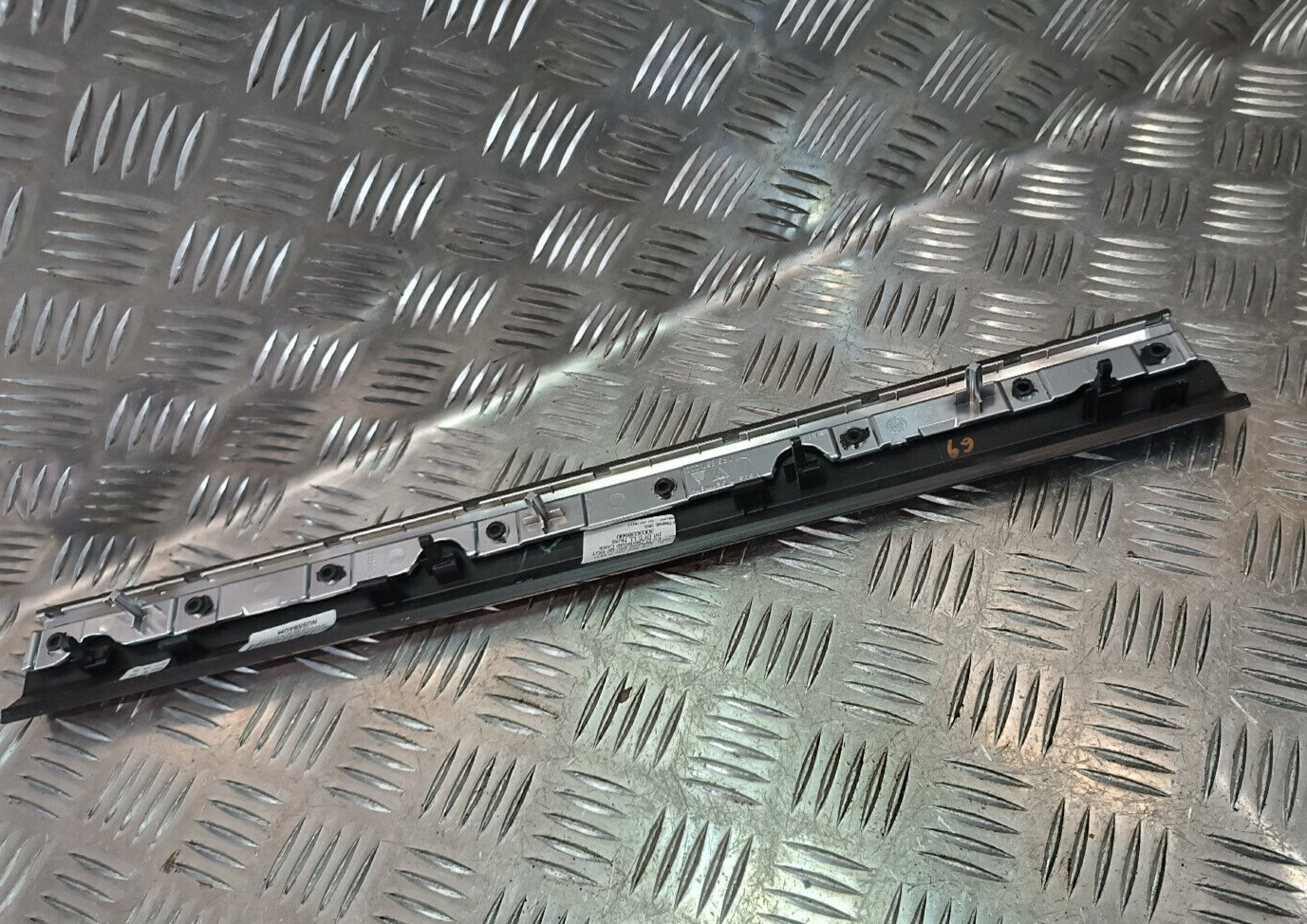 Porsche Cayenne S 92A Blende Leiste Türverkleidung 7P5857222R gebraucht - Original