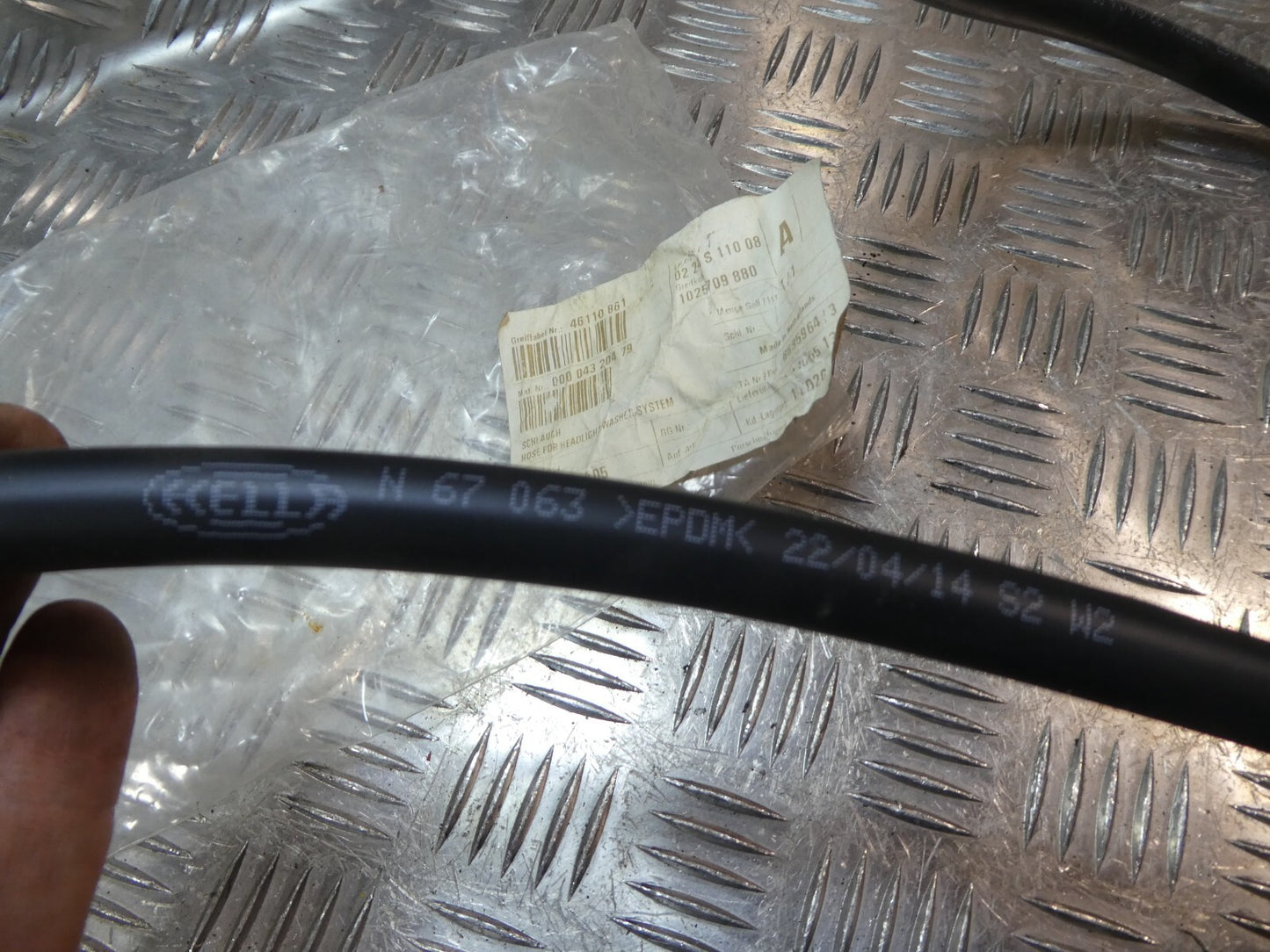 Porsche Cayenne 92A Scheinwerferreinigung Spritzdüsen Stoßstange vorne ORIGINAL gebraucht - Schlauch