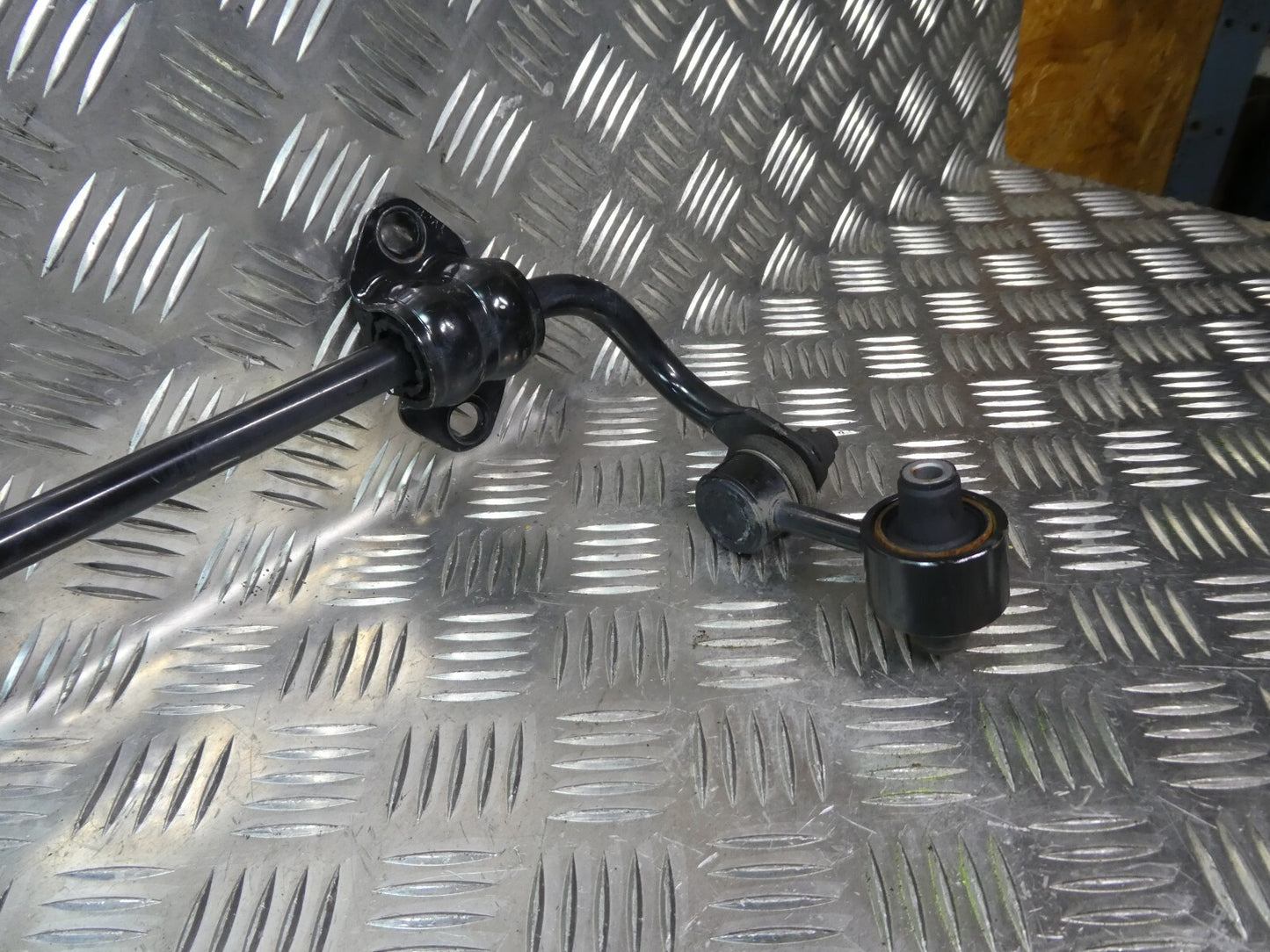 Hyundai Kona EV 2022 Stabilisator hinten 55510-CM000 gebraucht - Original