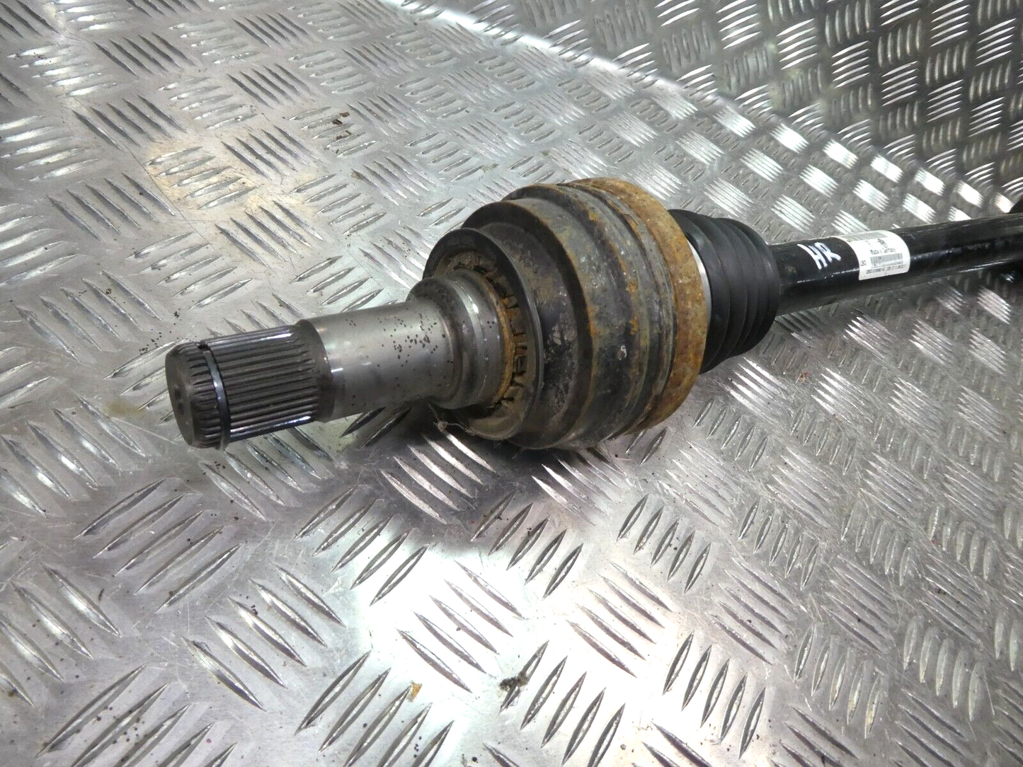 Porsche Cayenne 92A 3.0 TDI Gelenkwelle Hinten R = L 7P0501201G ORIGINAL gebraucht - Antriebswelle