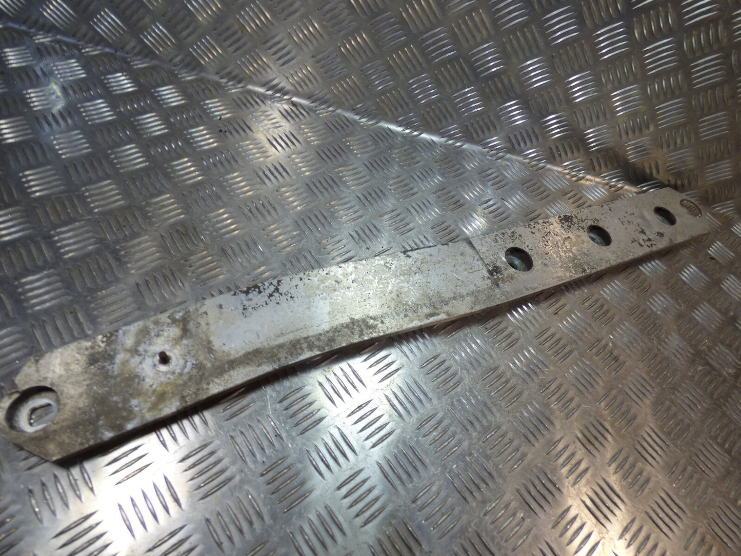 Porsche Boxster Cayman 987 S Strebe Querstrebe Hinterachse rechts ORIGINAL gebraucht - 98633103201