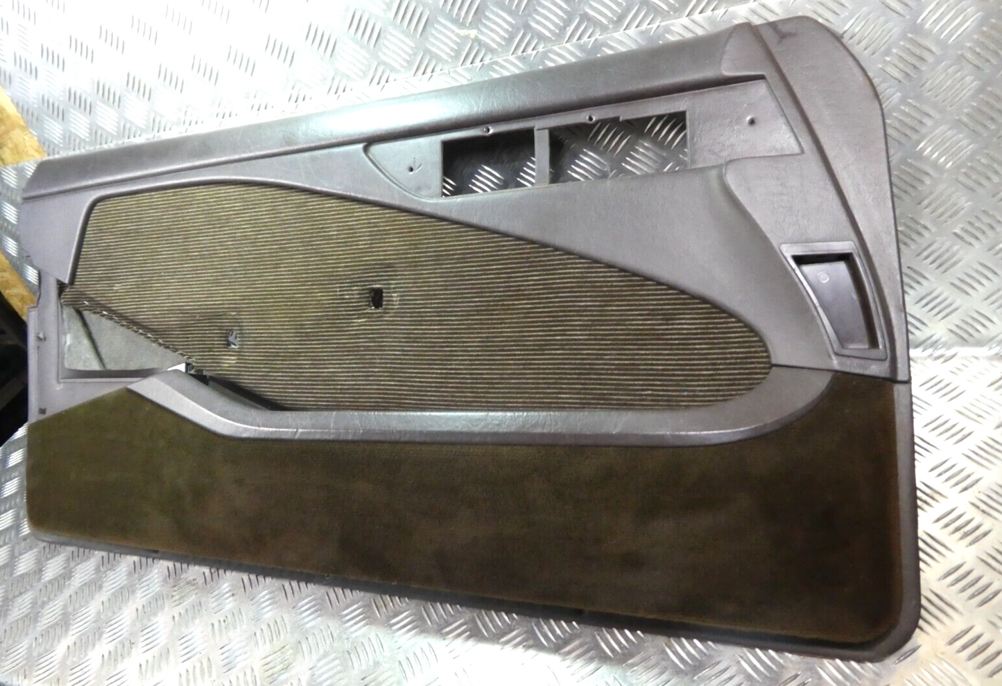 C126 W126 Coupe SEC Türverkleidung Türpappe Links beraun ORIGINAL gebraucht - Mercedes