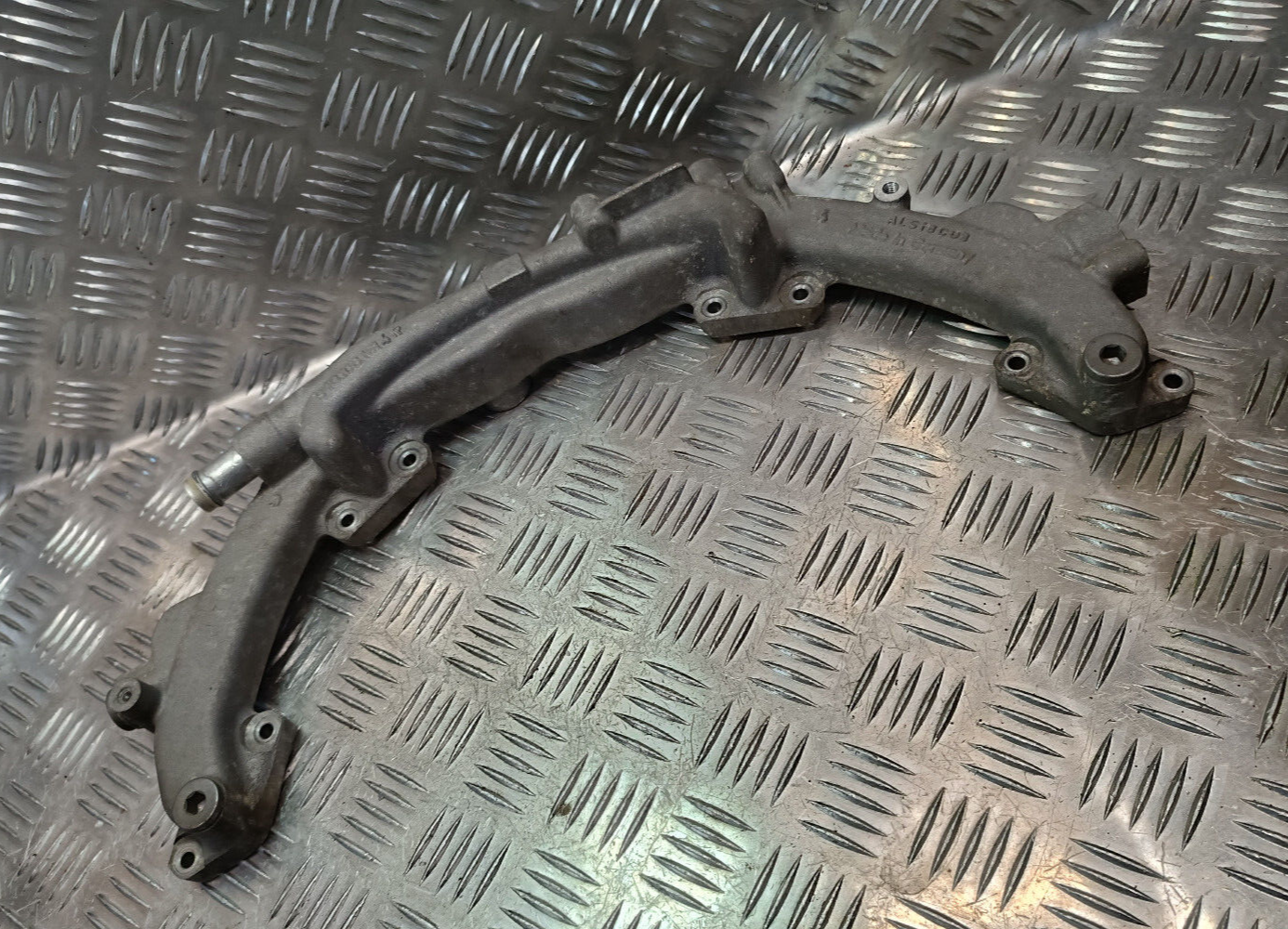 Porsche PANAMERA 970 3.6 V6 Leitung ORIGINAL gebraucht - 9481081614R