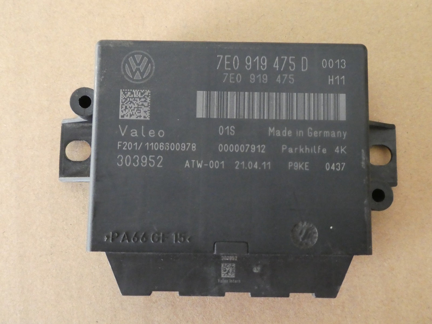 VW T5 -T6 Einparkhilfe PDC Steuergerät Modul Parkhilfe 7E0919475D ORIGINAL gebraucht - Transporter