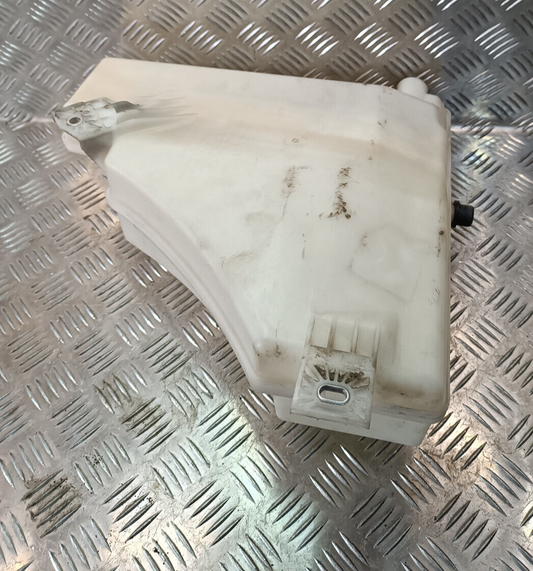 Porsche Cayenne S 92A Wischwasserbehälter 7P0955453 ORIGINAL gebraucht - Spritzwasserkasten
