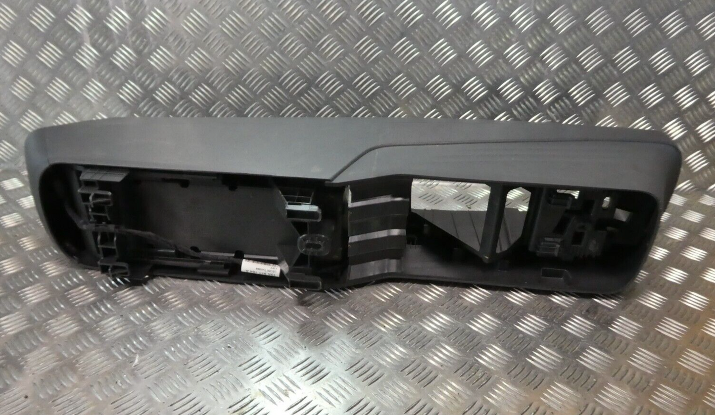 ID3 ID.3 Mittelkonsole Konsolle mit USB anschluss ORIGINAL gebraucht - Volkswagen