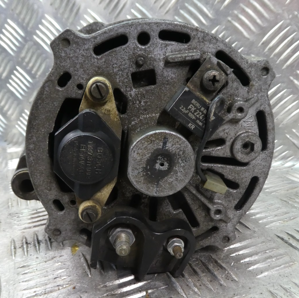 Mercedes-Benz W126 C126 II Serie Generator Lichtmaschine BOSCH ORIGINAL gebraucht - 0120469588