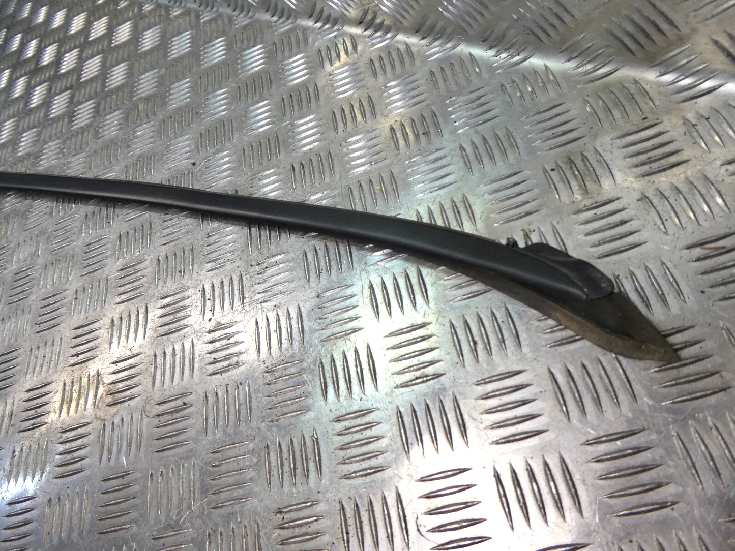 OPEL ASTRA K Seitenleistenverkleidung Frontscheibe links GM ORIGINAL gebraucht - 39041883
