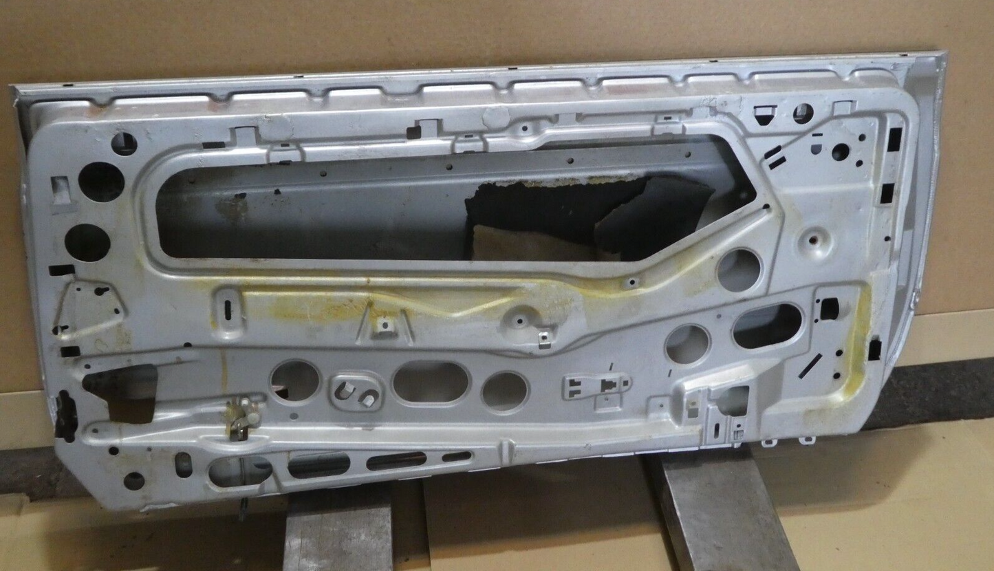 Mercedes-Benz C126 W126 380 420 500 560 SEC Coupe Tür Rechts 1A Zustand silber