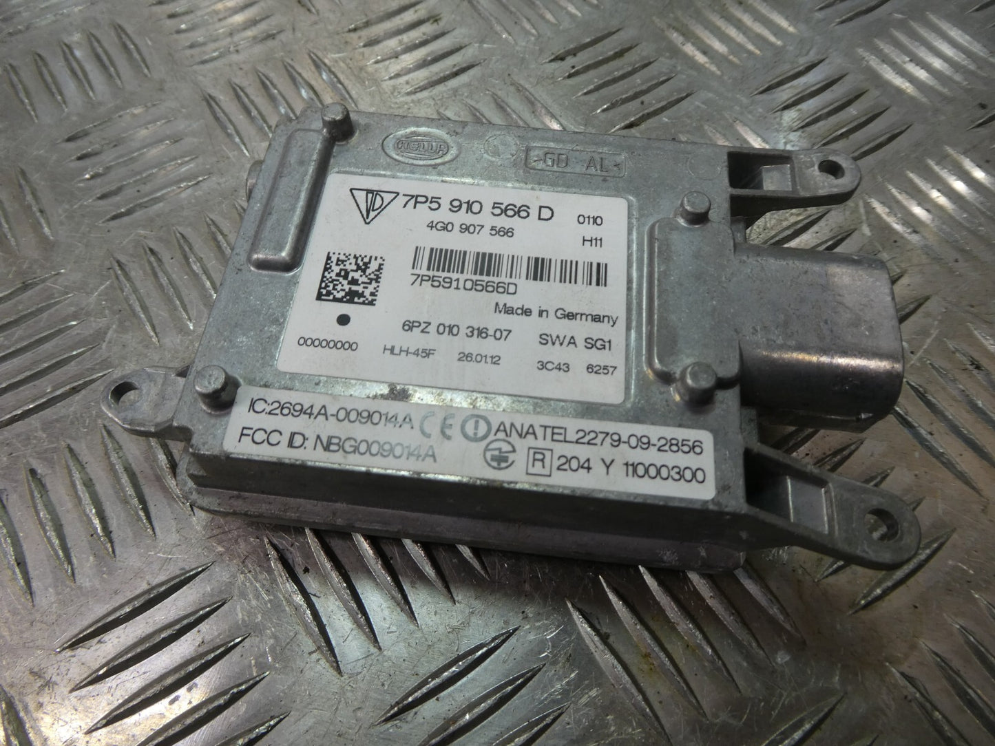 Porsche Cayenne 92A Steuergerät Links 7P5910566D ORIGINAL gebraucht - Spurwechselassistent