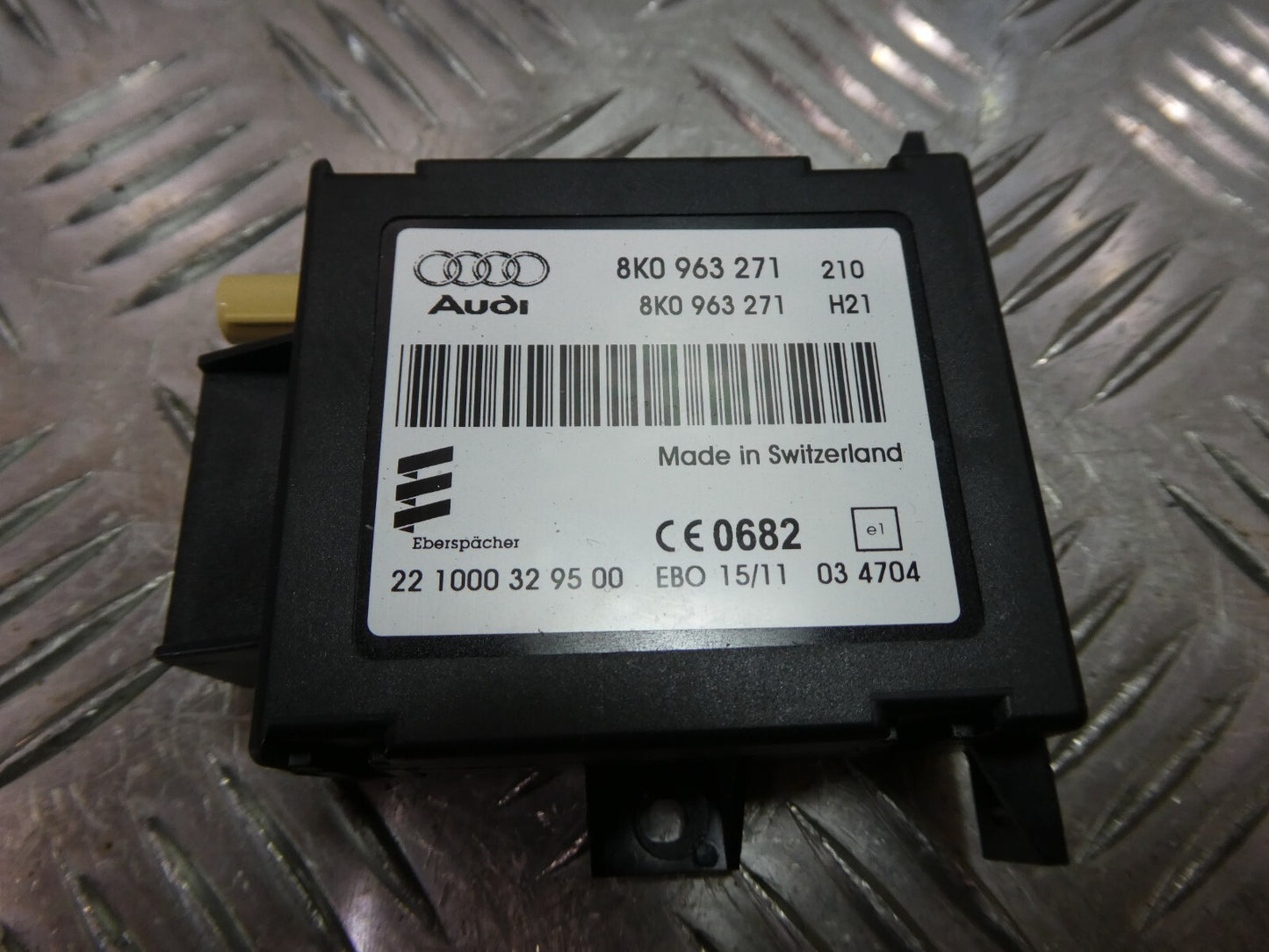 Porsche 970 WEBASTO , Eberspächer Standheizung Steuergerät 8K0963271 ORIGINAL gebraucht - Panamera