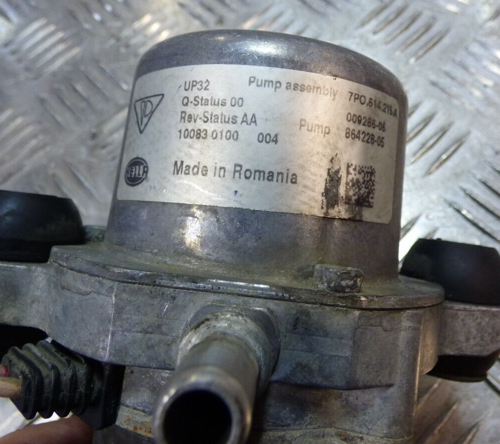Porsche Cayenne 92A Hybrid Unterdruckpumpe Bremse 7P0614215A ORIGINAL gebraucht - Elektrische