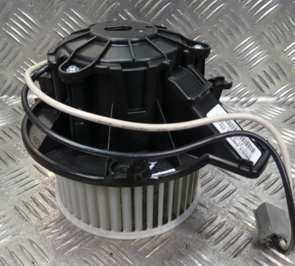 OPEL ASTRA K Gebläsemotor Lüftermotor Heizungsgebläse MAHLE ORIGINAL gebraucht - KG087001