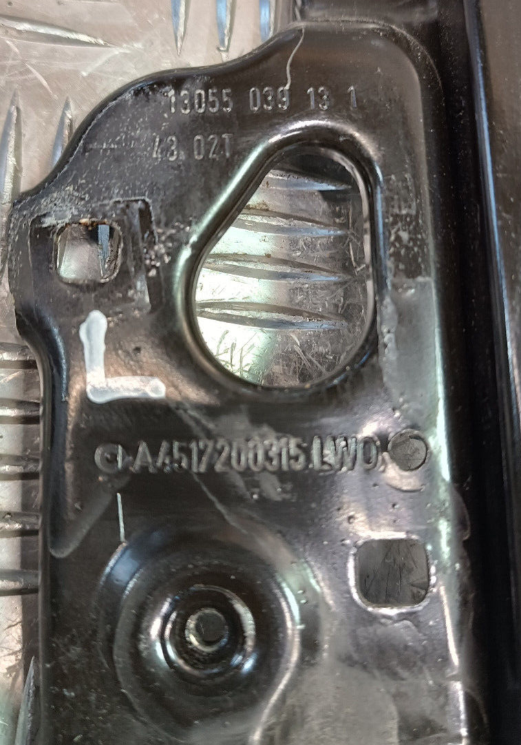 Smart ForTwo 451 Electric Drive Fensterführung Führungsschiene Links ORIGINAL gebraucht - A4517200315
