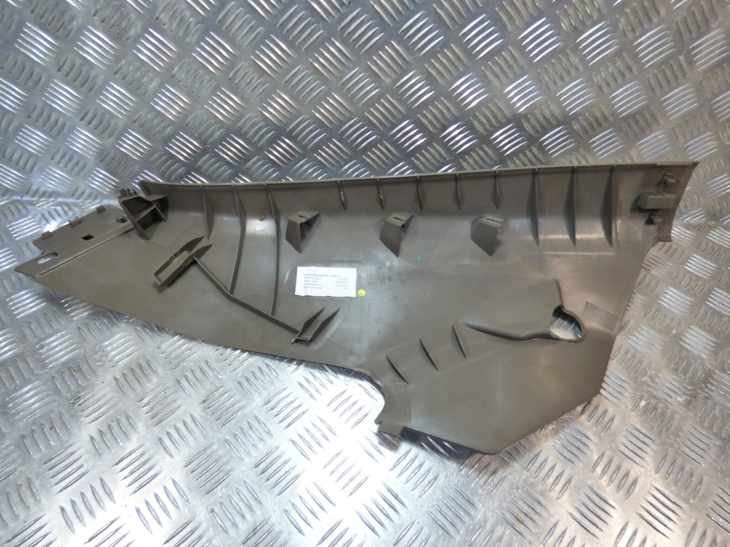 Porsche Cayenne S 92A Radhaus rechts Braun 7P0867766 ORIGINAL gebraucht - Verkleidung