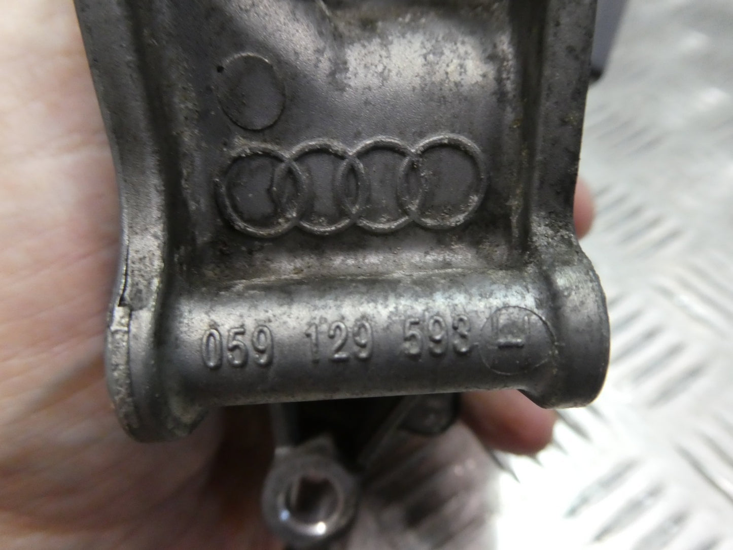 Original PORSCHE MACAN 3.0 TDI Drosselklappe gebraucht - 059129593