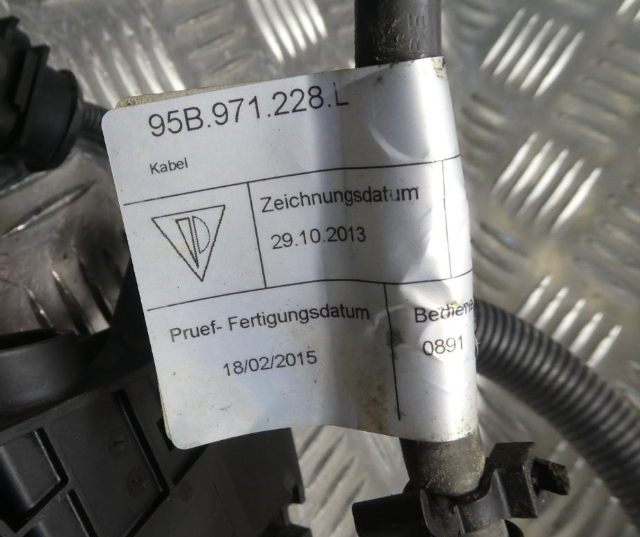 PORSCHE MACAN 3.0 TDI Leitung Stromleitung 95B971228L ORIGINAL gebraucht - Batteriekabel