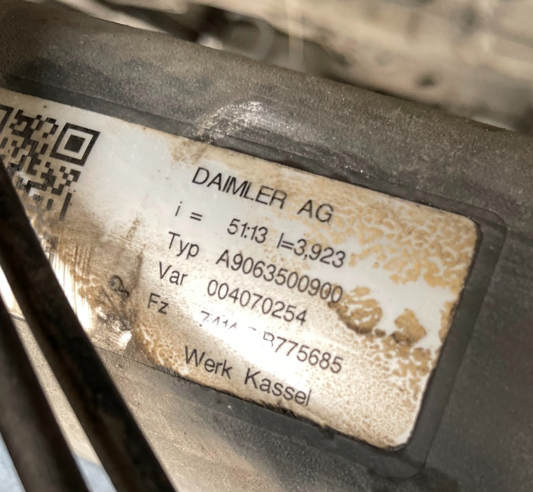 Hinterachse Achse Differential Mercedes Sprinter 216 CDI W906 230Tkm ORIGINAL gebraucht - A9063500900