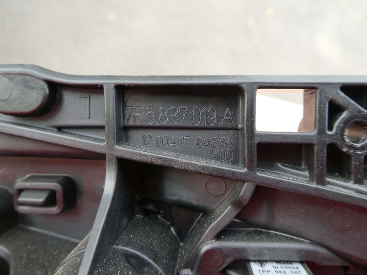 Porsche Cayenne 92A Türgriff Tür Öffner links innen 7P5837019A ORIGINAL gebraucht - Innengriff