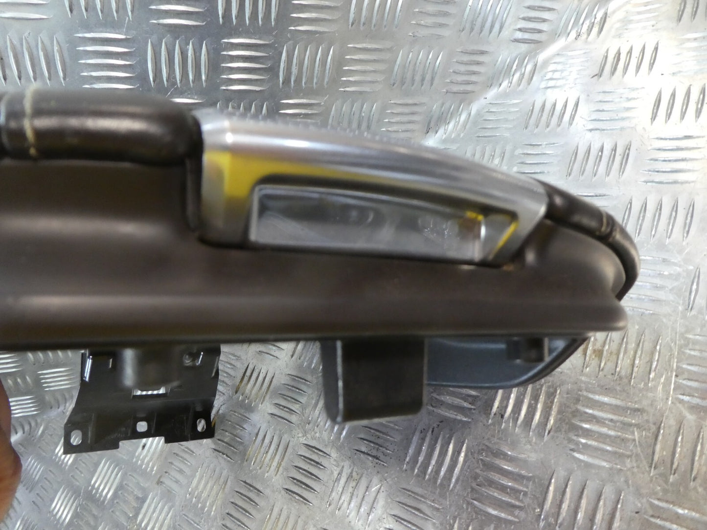 Porsche Cayenne 92A Leder Mittelkonsole Deckel Ferbe: Espresso 6H6 ORIGINAL gebraucht - Armlehne