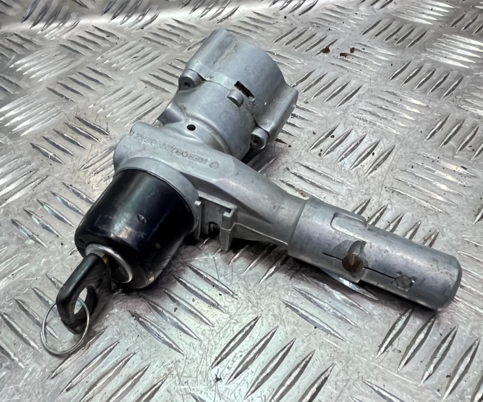 Mercedes-Benz C126 W126 Zündschalter mit Schlüssel