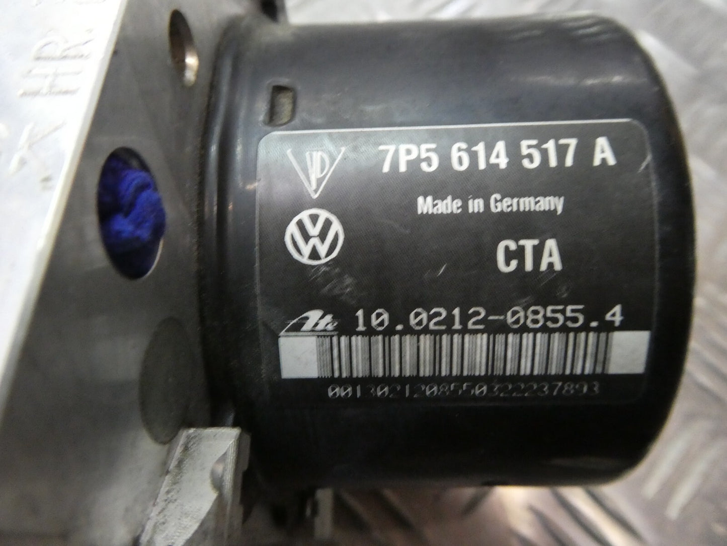 Porsche Cayenne S 92A 4.8 ABS ESP Steuergerät 7P5614517A ORIGINAL gebraucht - Hydraulikblock