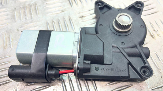 Smart ForTwo 451 ForTwo Fensterhebermotor Rechts Fensterheber BROSE ORIGINAL gebraucht - A4517200846