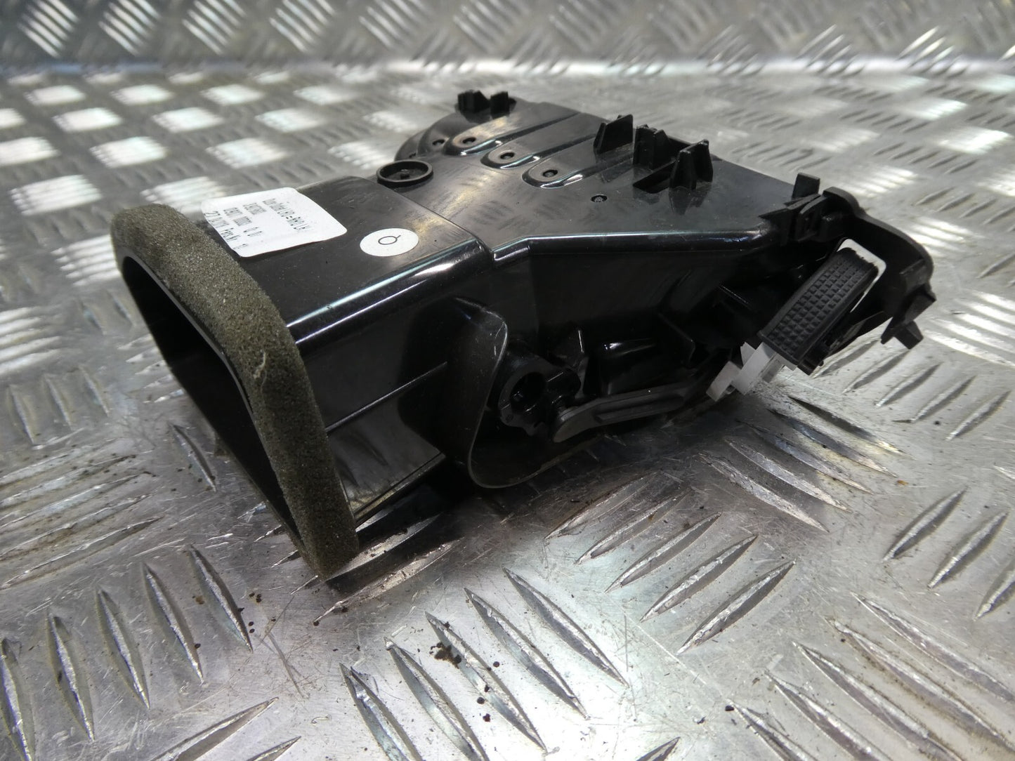 OPEL ASTRA K Luftdüse Luftströmer Aussen Links GM schwarz ORIGINAL gebraucht - 39079603