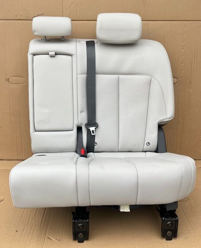 HYUNDAI IONIQ 5 Leder Sitze Hinten Links Weiß Ausstattung wie NEU ORIGINAL gebraucht - reichhaltigste