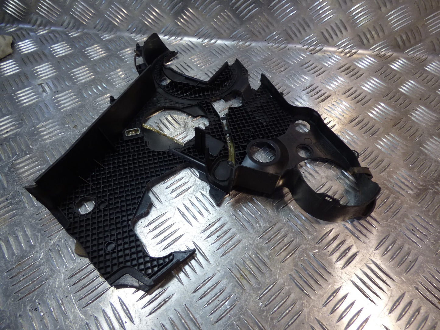 VW T6 T5 2.0 TDI CXG Zahnriemenabdeckung 03L109145B ORIGINAL gebraucht - Transporter