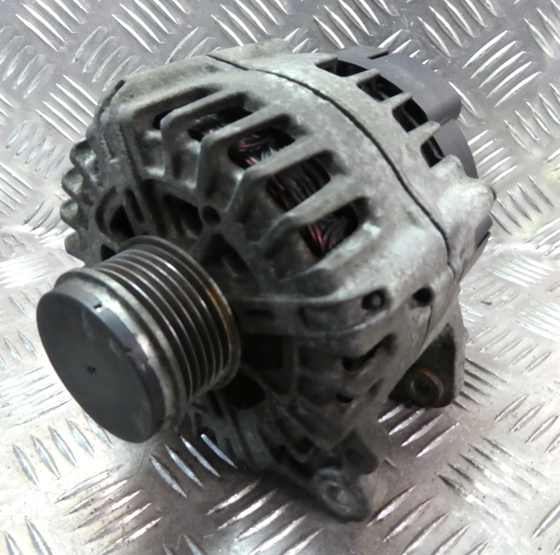 PORSCHE MACAN 2014-2018 3.0 TDI Lichtmaschine Generator 180A ORIGINAL gebraucht - 059903019L