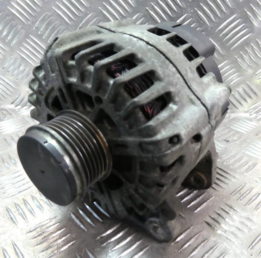 PORSCHE MACAN 2014-2018 3.0 TDI Lichtmaschine Generator 180A ORIGINAL gebraucht - 059903019L
