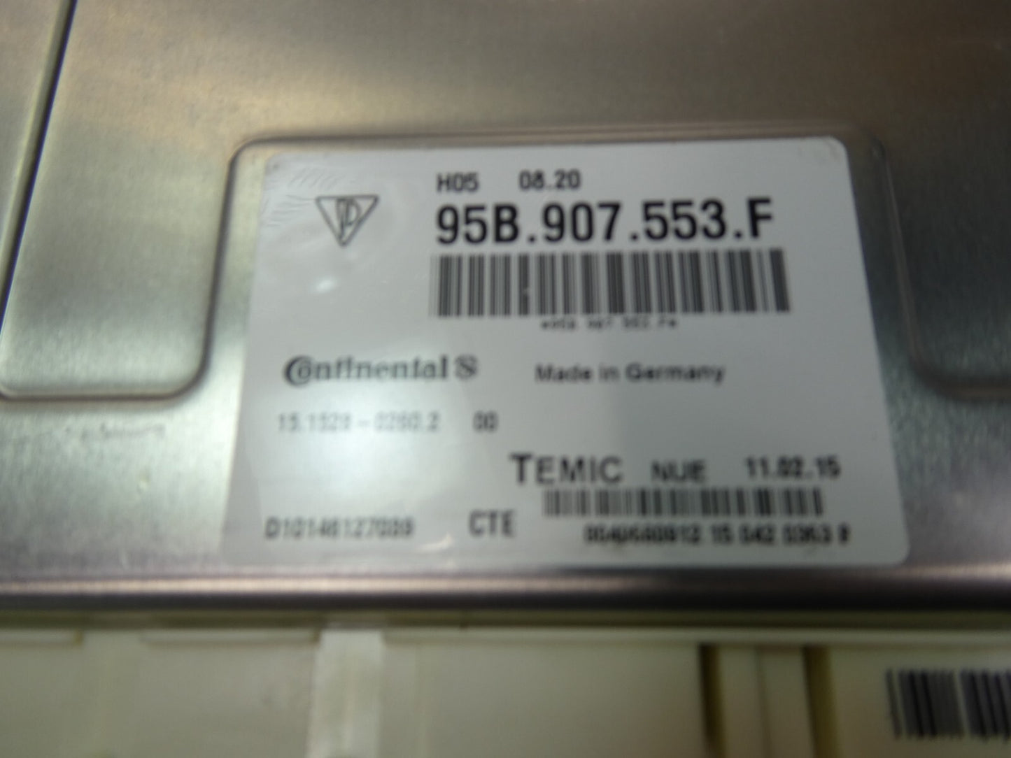 Porsche Macan 95B Steuergerät 95B907553F ORIGINAL gebraucht - Luftfederung